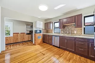 1004 N Main St, Randolph, MA 02368 - Photo 6