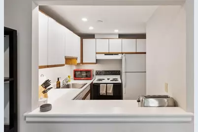 1 Watermill Pl #425, Arlington, MA 02476 - Photo 8