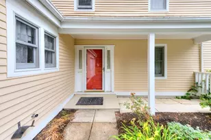 5 Pioneer Ln, Auburn, MA 01501 - Photo 4