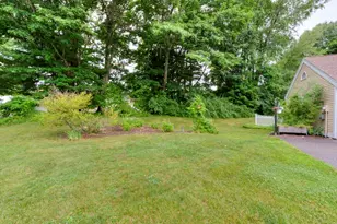 5 Pioneer Ln, Auburn, MA 01501 - Photo 34