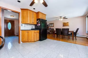 80 Forestt St, Saugus, MA 01906 - Photo 8