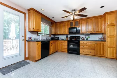 80 Forestt Street, Saugus, MA 01906 - Photo 6