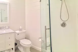 4 Bay St 9/1-5/31 Utility Includ, Hull, MA 02045 - Photo 10