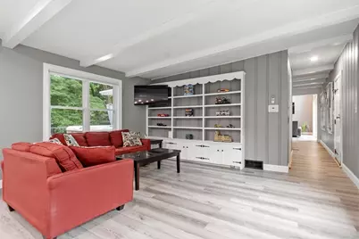 84 Burbank Ave, Warren, MA 01083 - Photo 6