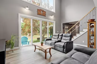 84 Burbank Ave, Warren, MA 01083 - Photo 10