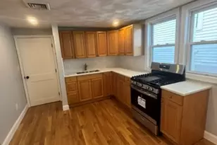 149 North St, Salem, MA 01970 - Photo 4