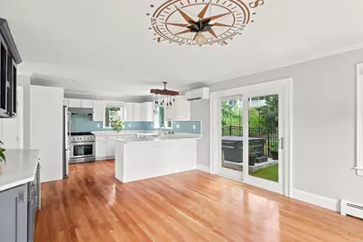 14 Willow Road, Marblehead, MA 01945 - Photo 8