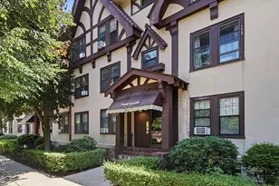 1722 Commonwealth Ave, Boston, MA 02135 - Photo 1