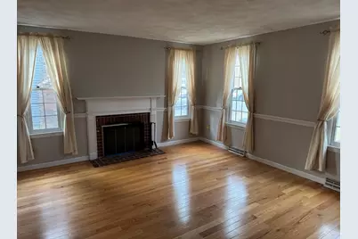 887 Wellman Ave #887, Chelmsford, MA 01863 - Photo 2