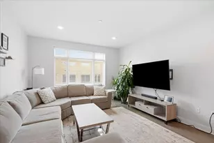 2 Cliveden St, Quincy, MA 02169 - Photo 12