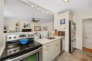 21 Beacon St, Boston, MA 02108 - Photo 2