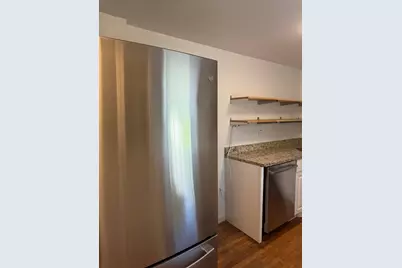 295 Kittredge St #2, Boston, MA 02131 - Photo 8