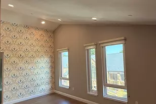 368 Pleasant, Malden, MA 02148 - Photo 12