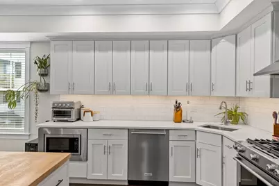 73 Dix St #6, Boston, MA 02122 - Photo 6