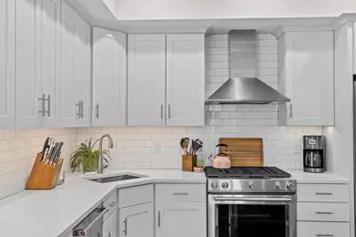 73 Dix St #6, Boston, MA 02122 - Photo 4