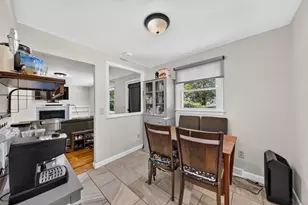1121 Washington St, Whitman, MA 02382 - Photo 6