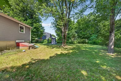 1121 Washington St, Whitman, MA 02382 - Photo 18