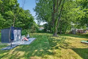 1121 Washington St, Whitman, MA 02382 - Photo 20