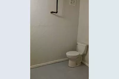 989 Central, Stoughton, MA 02072 - Photo 6