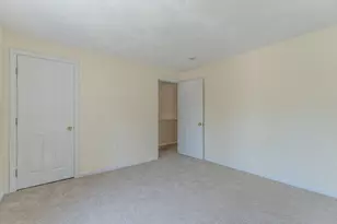 64 Bancroft St, Dracut, MA 01826 - Photo 16