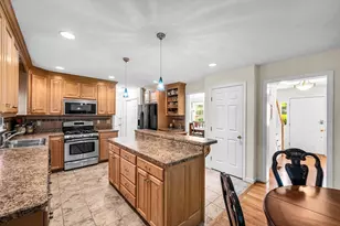 203 Canterbury Cir, East Longmeadow, MA 01028 - Photo 18