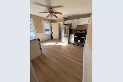 175 Warren St #1, Newton, MA 02459 - Photo 2