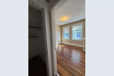 175 Warren St #1, Newton, MA 02459 - Photo 8