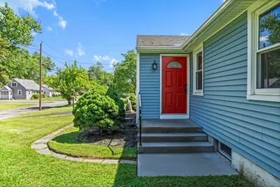 123 Greystone Ave, West Springfield, MA 01089 - Photo 4