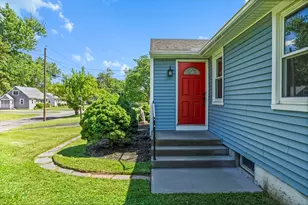 123 Greystone Ave, West Springfield, MA 01089 - Photo 4