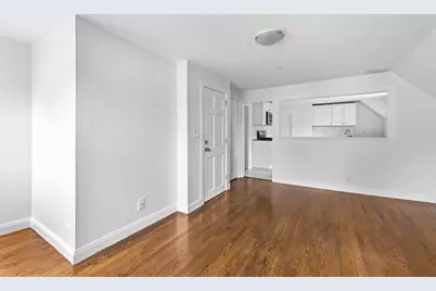 17 Forest Ave #3, Salem, MA 01970 - Photo 8