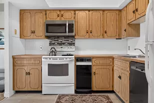 19 Schooner Ln, Quincy, MA 02171 - Photo 12