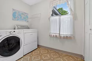 19 Schooner Ln, Quincy, MA 02171 - Photo 24