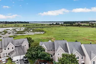 19 Schooner Ln, Quincy, MA 02171 - Photo 30