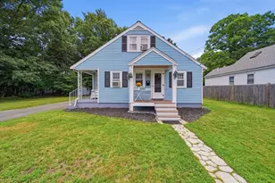 22 Waushakum Ave, Ashland, MA 01721 - Photo 2