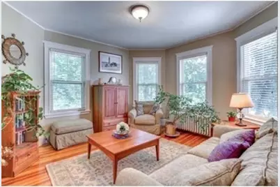 19 Eliot Crescent #3, Brookline, MA 02467 - Photo 4