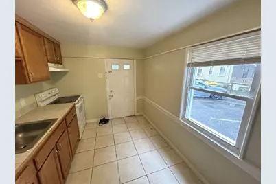 632 Main Street #8, Malden, MA 02148 - Photo 2