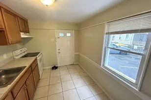 632 Main St, Malden, MA 02148 - Photo 2