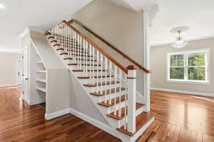 98R Walnut St, Shrewsbury, MA 01545 - Photo 8