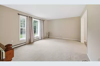570 Woodland Way, Russell, MA 01071 - Photo 10