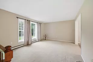 570 Woodland Way, Russell, MA 01071 - Photo 10
