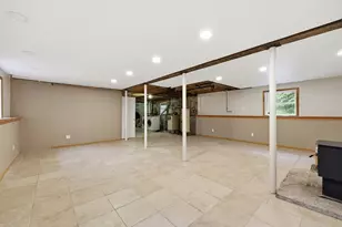 570 Woodland Way, Russell, MA 01071 - Photo 28