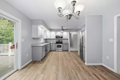 570 Woodland Way, Russell, MA 01071 - Photo 6