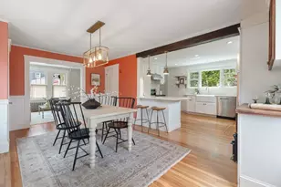 22 Prince St, Marblehead, MA 01945 - Photo 10