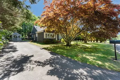 48 Jason Dr, Dartmouth, MA 02748 - Photo 2
