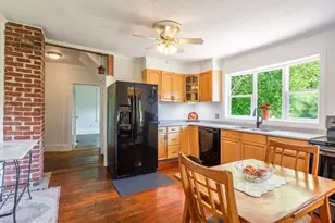136 N Main St, Deerfield, MA 01373 - Photo 18