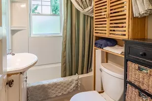 136 N Main St, Deerfield, MA 01373 - Photo 24