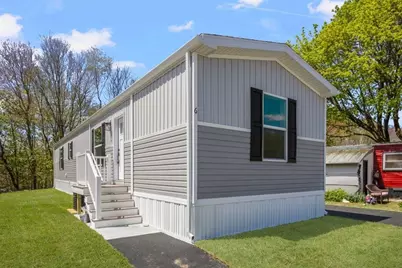 460 Collins Street #6, Attleboro, MA 02703 - Photo 2
