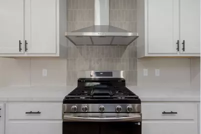 460 Collins Street #6, Attleboro, MA 02703 - Photo 12