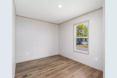 460 Collins Street #6, Attleboro, MA 02703 - Photo 24