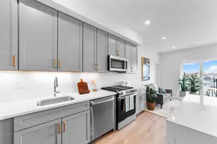 500 Talbot Ave, Boston, MA 02124 - Photo 2